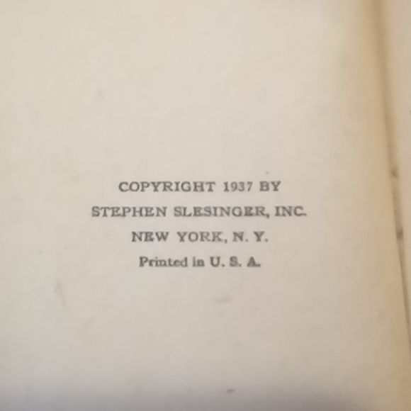 1937 Tom Mix Book - Picture 11 of 14
